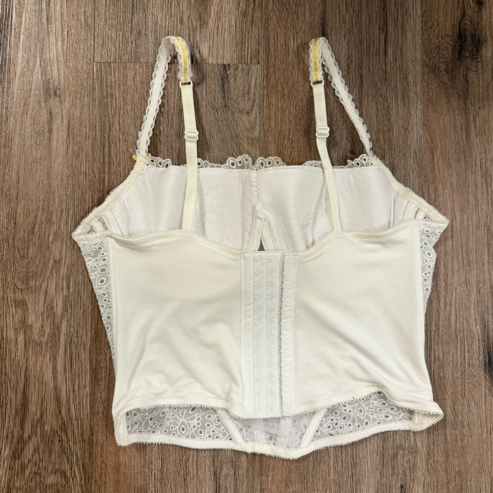 Victoria Secret Corset Top Women’s Large 38 D White Eyelet Yellow Ribbon Boning - Picture 2 of 7